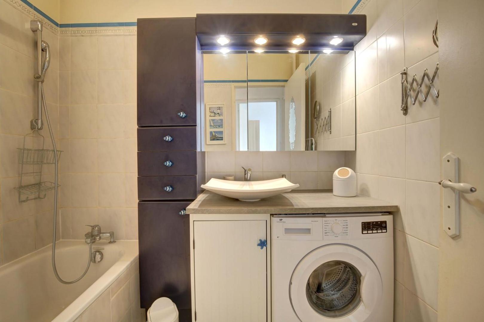 Logement Pour 4 Pers Proche Des Buttes Chaumont パリ エクステリア 写真